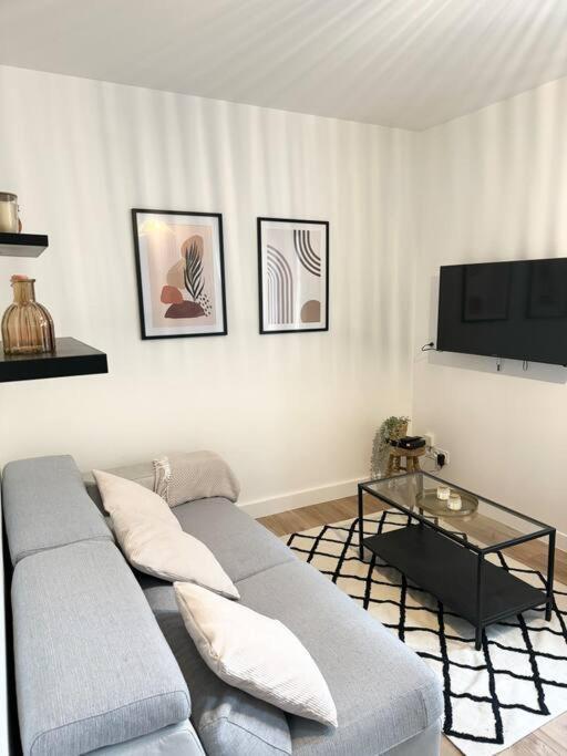 Appartement Eloi - 1 Chambre Mont-de-Marsan Bagian luar foto